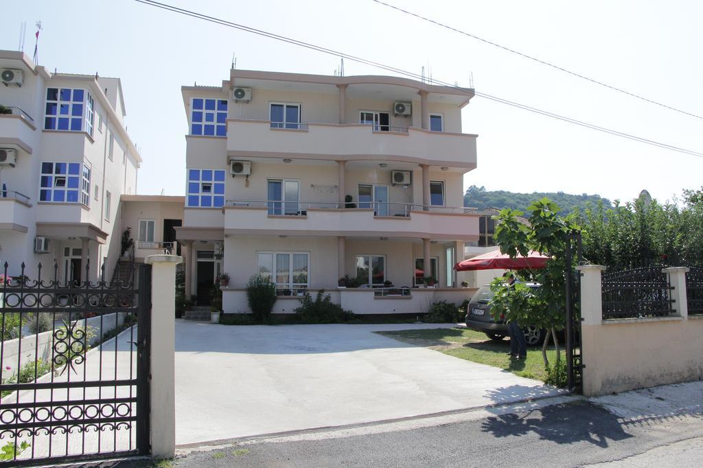 Apartment Family Ülgün Dış mekan fotoğraf