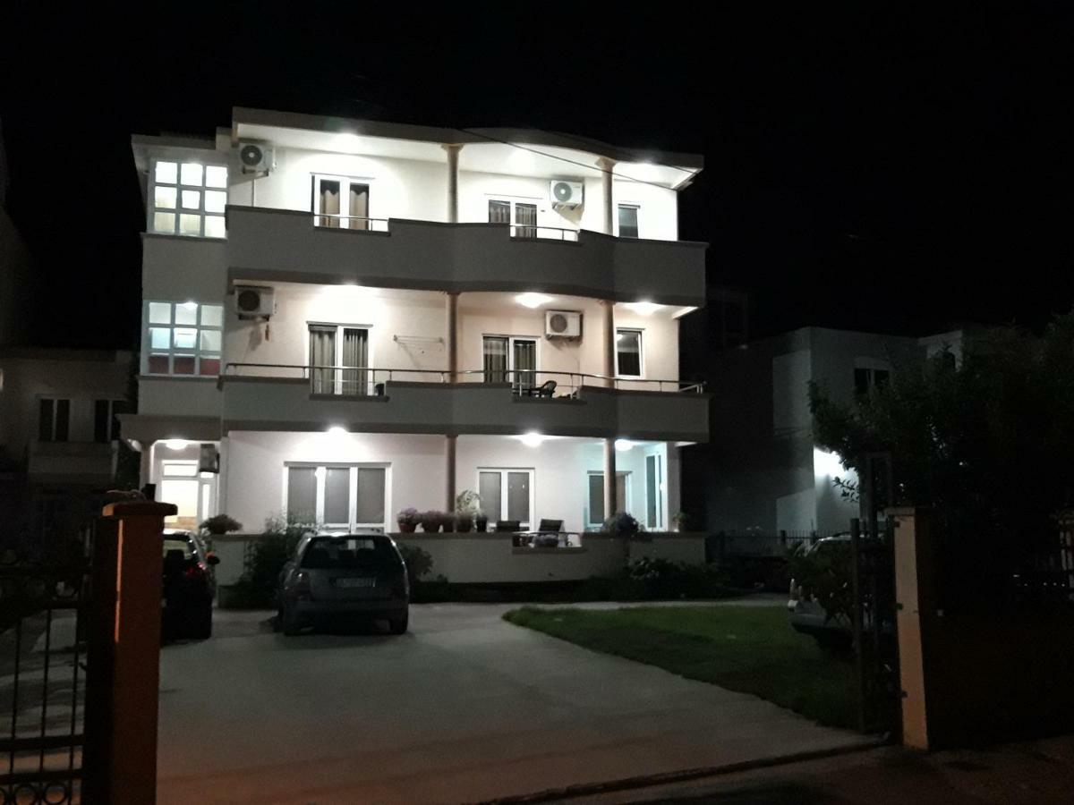Apartment Family Ülgün Dış mekan fotoğraf